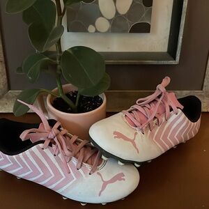Pink and White girls cleats!